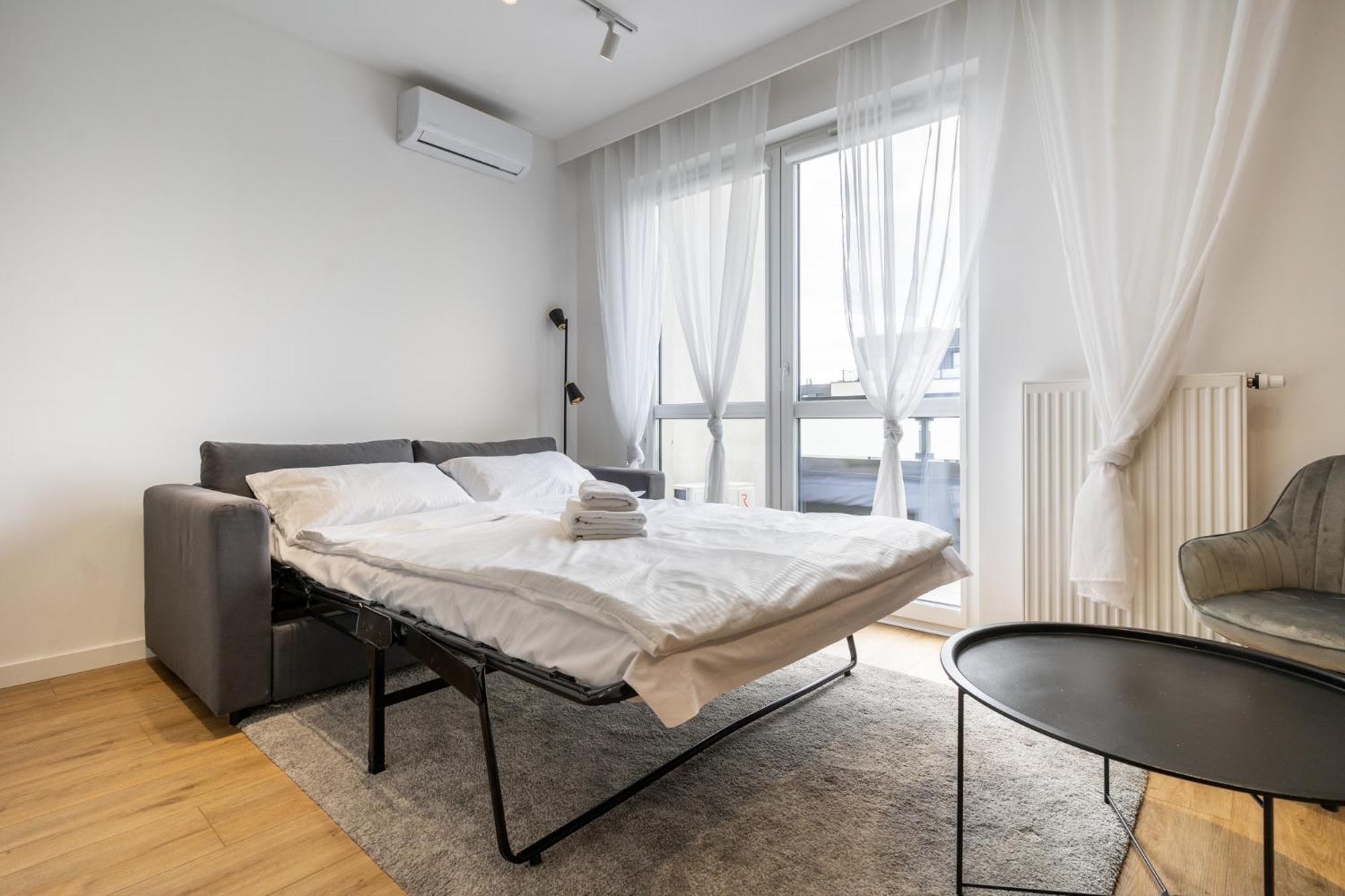 Szurmana Modern Studio كاتوفيتسه المظهر الخارجي الصورة